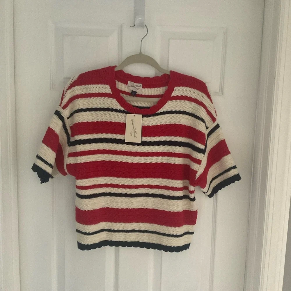 NWT Universal Thread Red/Navy Striped Crewneck Knit Pullover Sweater Size Large - Picture 2 of 7